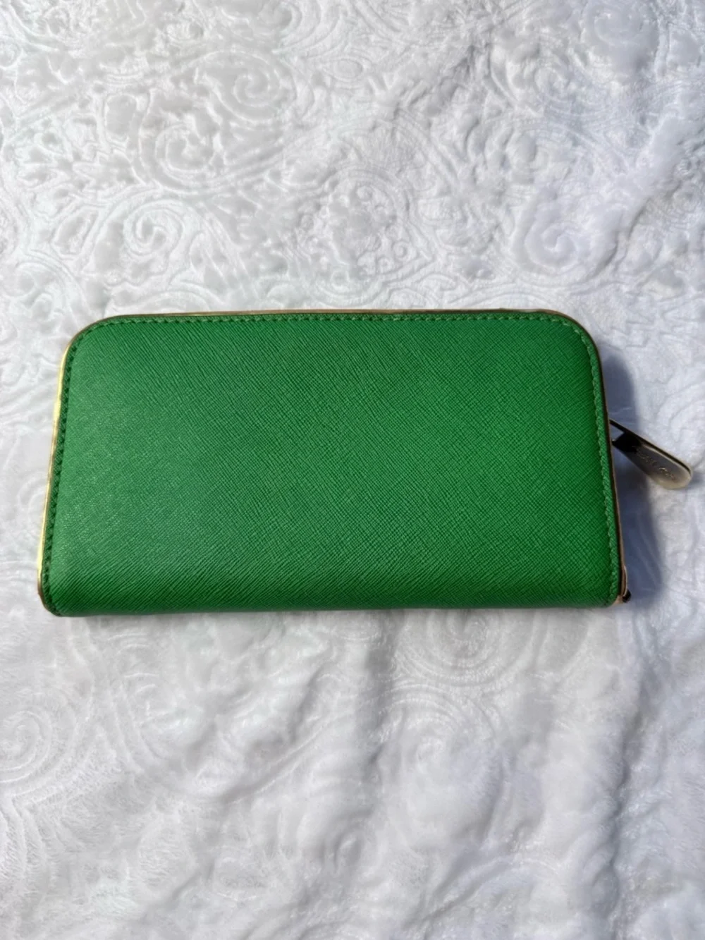 Michael Kors Wallet Bundle Green Zip Around & Red Wristlet Wallet